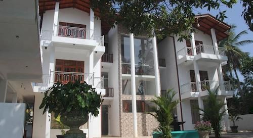 Sea Side Guest House Тангалла Экстерьер фото